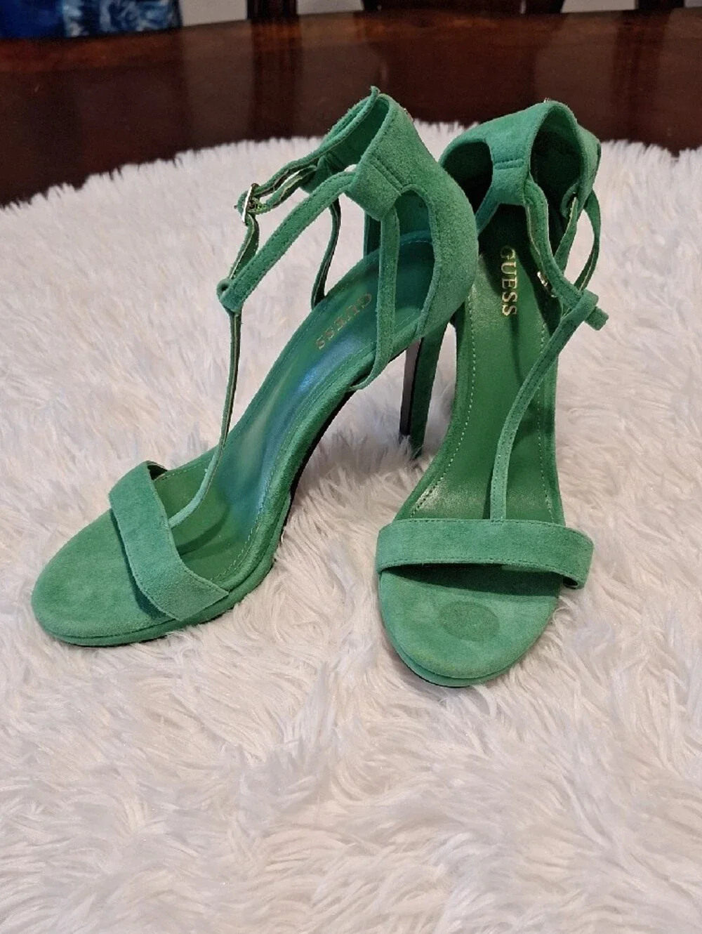 GUESS Green Suede T-Strap Block Heel Sandals
